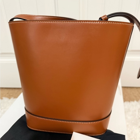 Celine camel triomphe small Leather bucket Bag - Picture 3 of 9